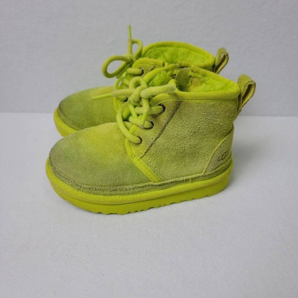 UGG Toddler Neumel II Boots Size 9T Neon Lime Green Sulphur Suede Lace Up Zip‎